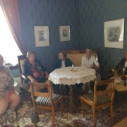 IMG_20180616_120927540_BURST000_COVER_TOP